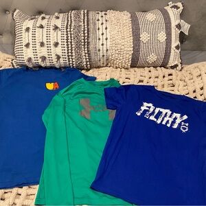 Boys UA Lot T-Shirts EUC